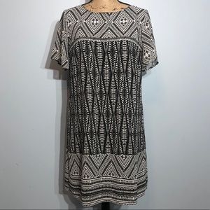 Unbranded Black & White Dress Women's Size Medium